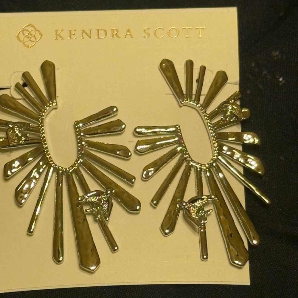 Kendra Scott Radiant Gold Earrings